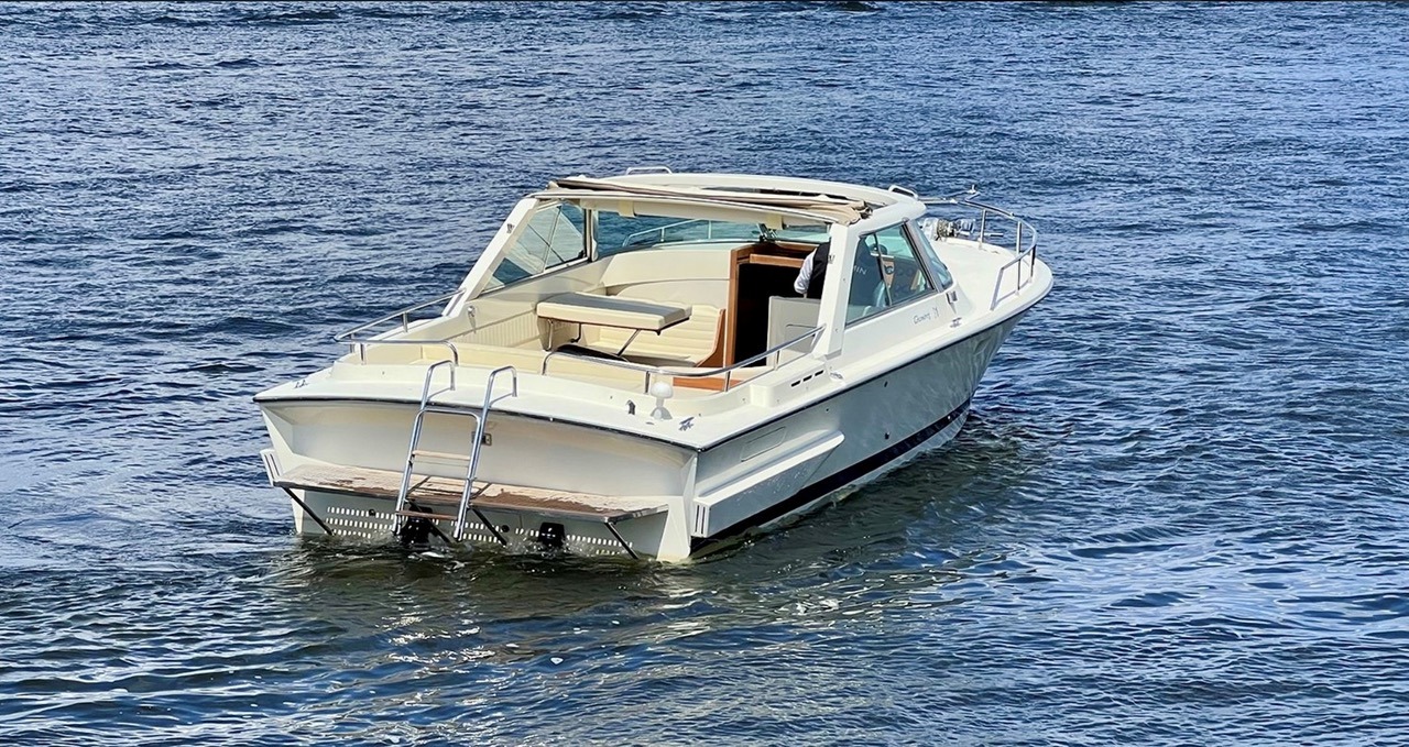 stockholm watertaxi Azzura - 12 gäster